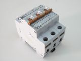 Jistič FG L7-10/3/B 10A třípólový