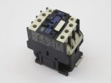 Stykač CJX2-D3210 24V AC